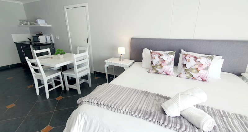 Room 11 - Family Room